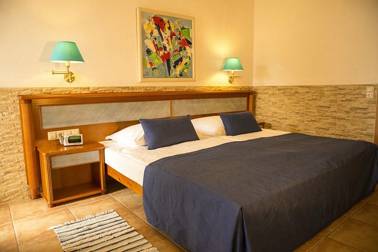 Suite Hotel Marina Playa Esquinzo Exterior photo